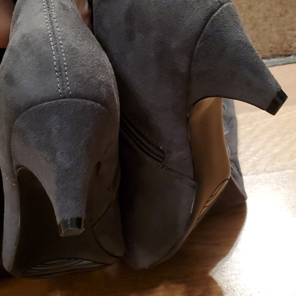 Impo Edeva Embroidery gray over the knee boots. Size 7 - Picture 8 of 12